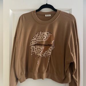 Brown graphic crew neck